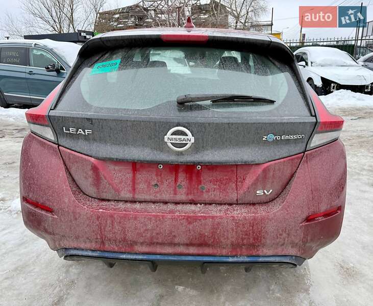 Хэтчбек Nissan Leaf 2018 в Киеве