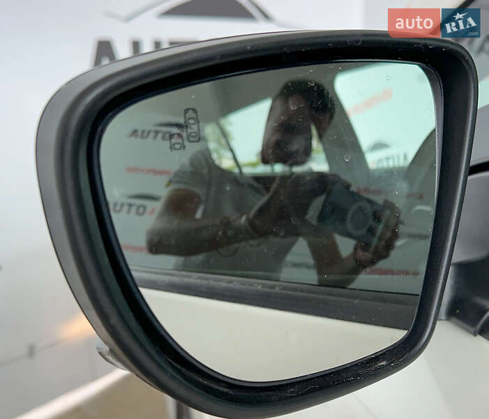 Хэтчбек Nissan Leaf 2018 в Львове