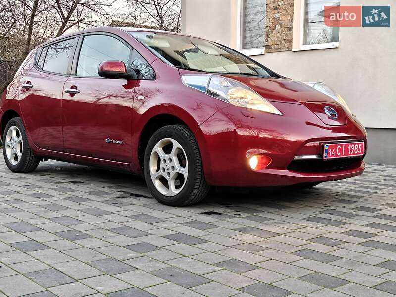Хэтчбек Nissan Leaf 2017 в Ивано-Франковске фото 17 Хэтчбек Nissan Leaf 2017 в Ивано-Франковске