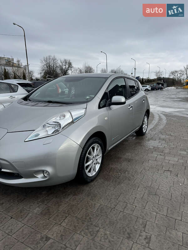 Хэтчбек Nissan Leaf 2015 в Дрогобыче фото 10 Хэтчбек Nissan Leaf 2015 в Дрогобыче