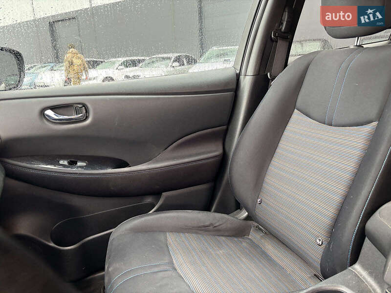 Хетчбек Nissan Leaf 2018 в Львові