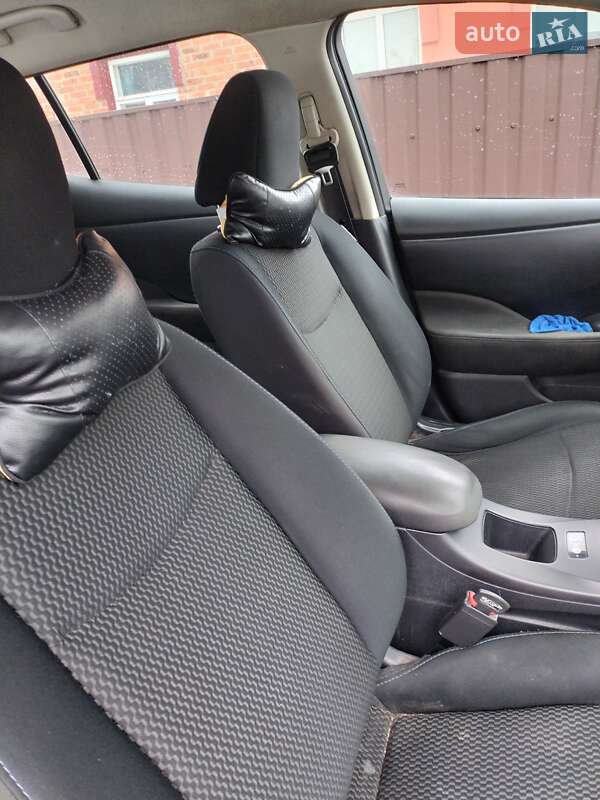 Хетчбек Nissan Leaf 2015 в Вінниці фото 20 Хетчбек Nissan Leaf 2015 в Вінниці