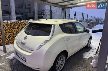 Хэтчбек Nissan Leaf 2011 в Львове
