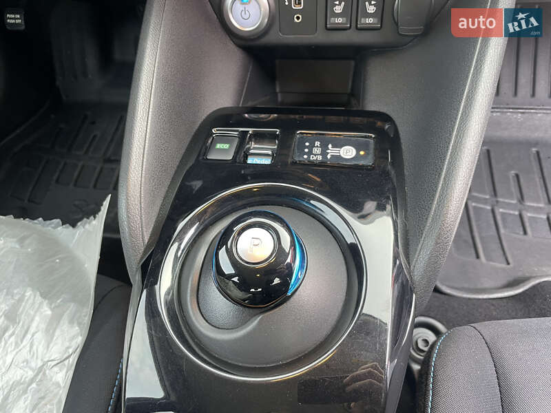 Хетчбек Nissan Leaf 2020 в Львові