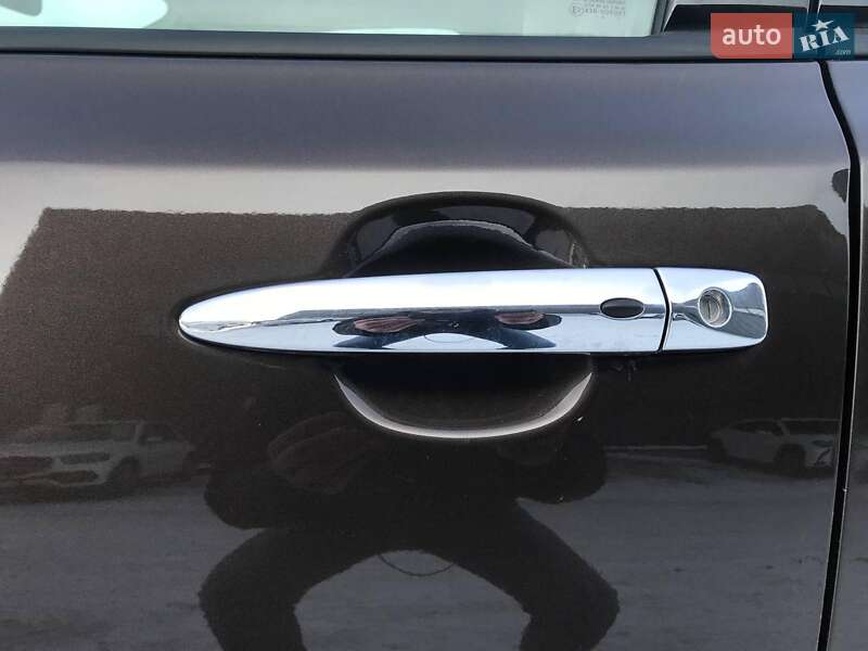 Хэтчбек Nissan Leaf 2018 в Львове фото 17 Хэтчбек Nissan Leaf 2018 в Львове