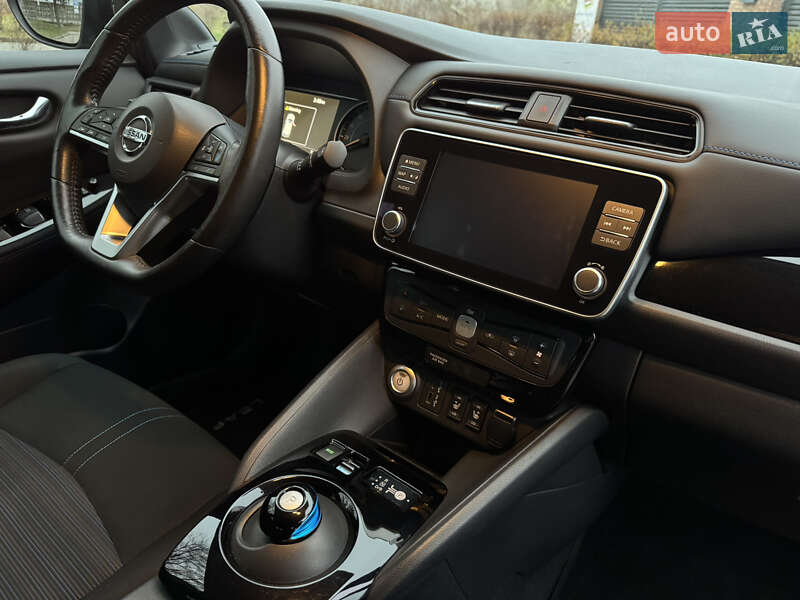 Хэтчбек Nissan Leaf 2022 в Луцке фото 4 Хэтчбек Nissan Leaf 2022 в Луцке