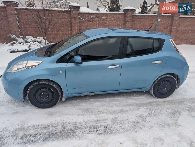 Хэтчбек Nissan Leaf 2015 в Киеве фото 3 Хэтчбек Nissan Leaf 2015 в Киеве