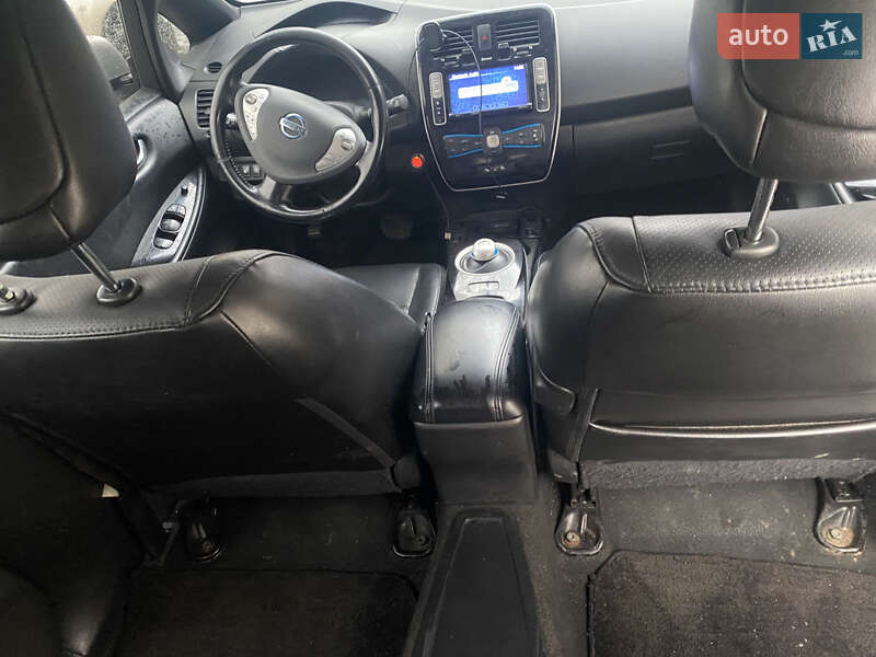 Хэтчбек Nissan Leaf 2013 в Одессе фото 22 Хэтчбек Nissan Leaf 2013 в Одессе
