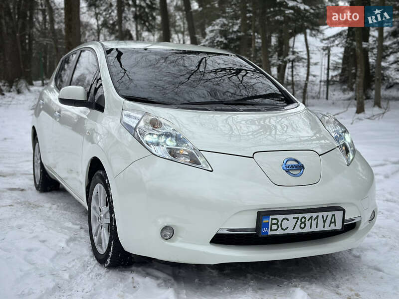Хетчбек Nissan Leaf 2011 в Трускавці