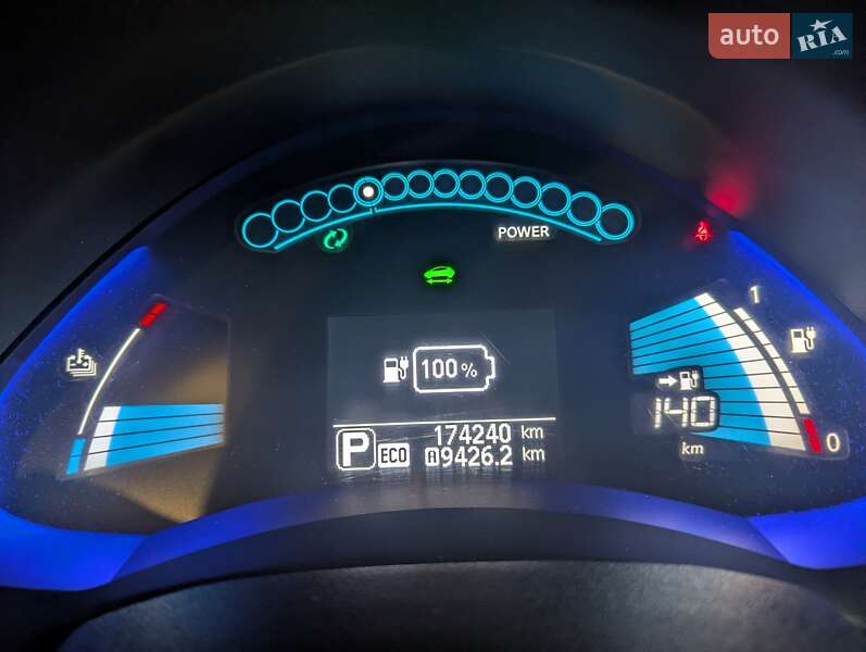 Хэтчбек Nissan Leaf 2015 в Киеве фото 7 Хэтчбек Nissan Leaf 2015 в Киеве