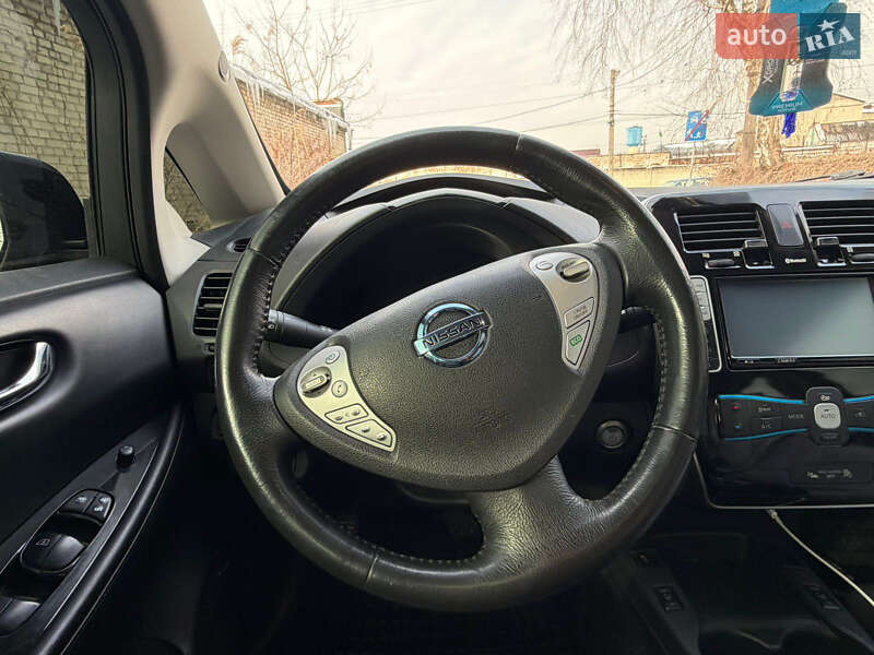 Хэтчбек Nissan Leaf 2014 в Львове фото 14 Хэтчбек Nissan Leaf 2014 в Львове