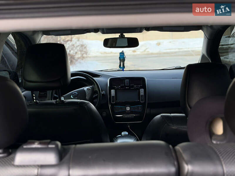 Хэтчбек Nissan Leaf 2014 в Львове фото 40 Хэтчбек Nissan Leaf 2014 в Львове