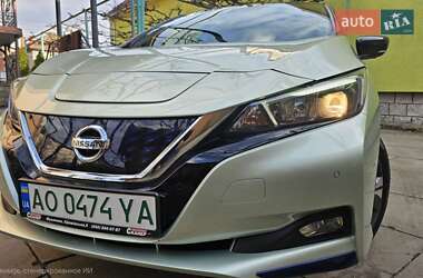 Хэтчбек Nissan Leaf 2020 в Мукачево