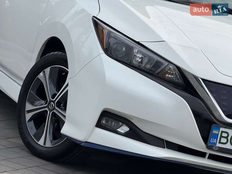 Хэтчбек Nissan Leaf 2020 в Дрогобыче