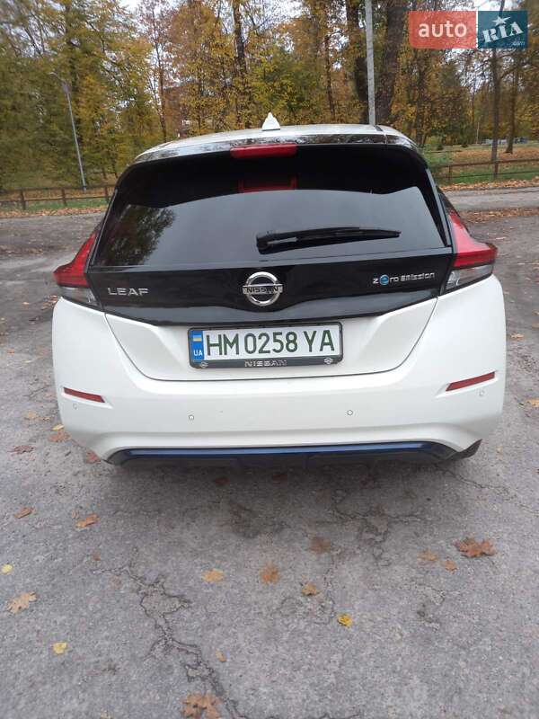 Хетчбек Nissan Leaf 2019 в Сумах фото 5 Хетчбек Nissan Leaf 2019 в Сумах