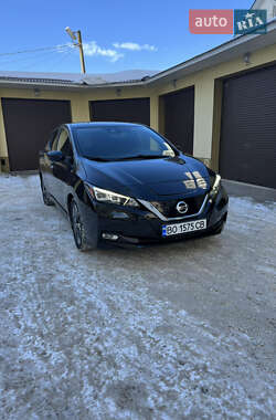 Хетчбек Nissan Leaf 2017 в Тернополі