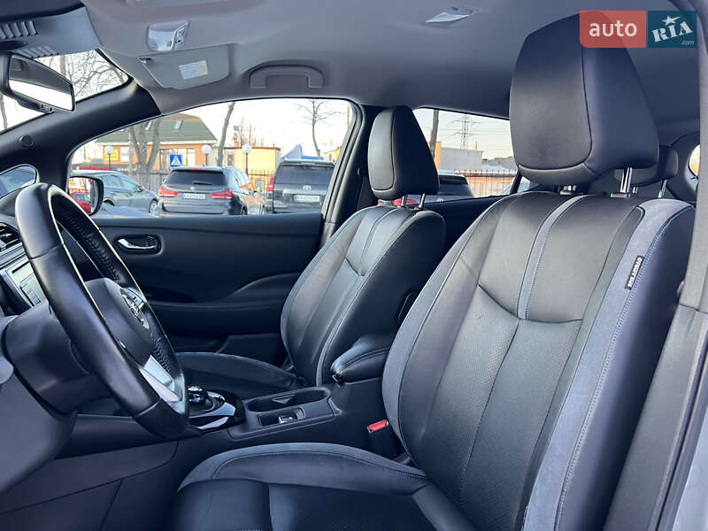 Хетчбек Nissan Leaf 2018 в Києві