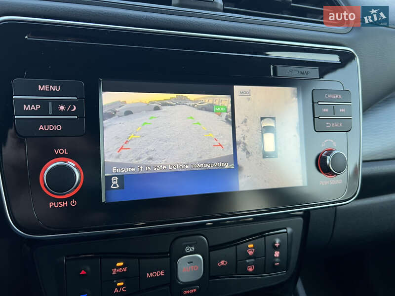 Хетчбек Nissan Leaf 2018 в Києві