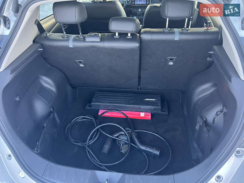 Хетчбек Nissan Leaf 2018 в Києві