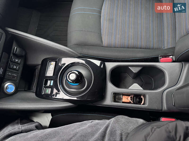 Хэтчбек Nissan Leaf 2022 в Днепре фото 33 Хэтчбек Nissan Leaf 2022 в Днепре