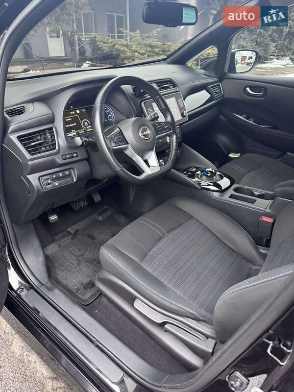 Хэтчбек Nissan Leaf 2022 в Днепре фото 36 Хэтчбек Nissan Leaf 2022 в Днепре