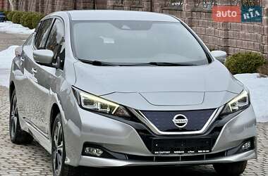 Хэтчбек Nissan Leaf 2019 в Ровно