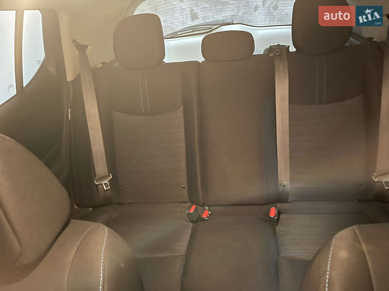 Хэтчбек Nissan Leaf 2020 в Львове фото 14 Хэтчбек Nissan Leaf 2020 в Львове