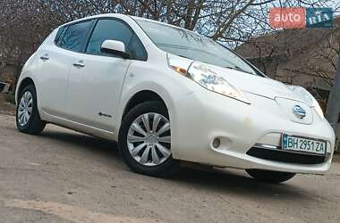 Хэтчбек Nissan Leaf 2014 в Одессе