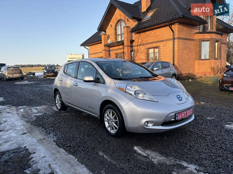 Хетчбек Nissan Leaf 2013 в Луцьку фото 2 Хетчбек Nissan Leaf 2013 в Луцьку