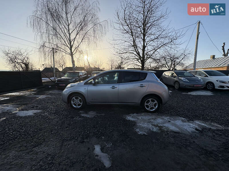 Хетчбек Nissan Leaf 2013 в Луцьку фото 10 Хетчбек Nissan Leaf 2013 в Луцьку