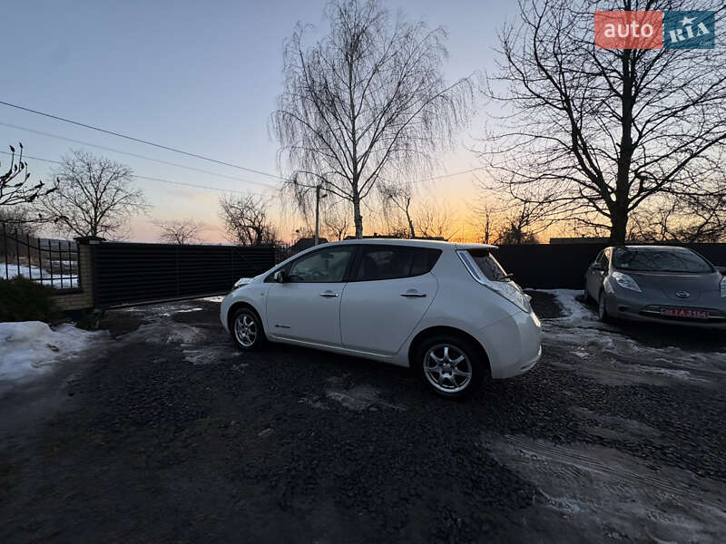 Хэтчбек Nissan Leaf 2013 в Луцке фото 7 Хэтчбек Nissan Leaf 2013 в Луцке