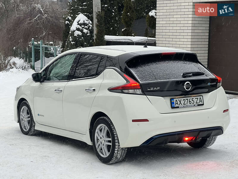 Хетчбек Nissan Leaf 2018 в Харкові