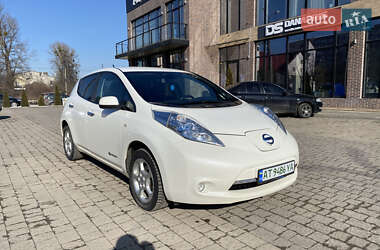 Хэтчбек Nissan Leaf 2013 в Ивано-Франковске