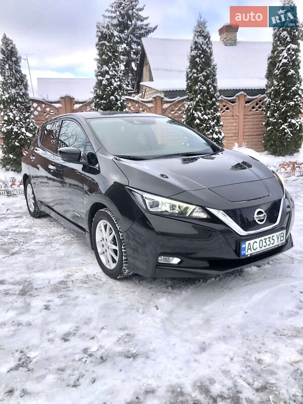 Хэтчбек Nissan Leaf 2018 в Харькове фото Хэтчбек Nissan Leaf 2018 в Харькове