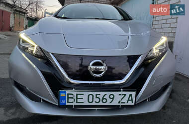 Хетчбек Nissan Leaf 2018 в Миколаєві