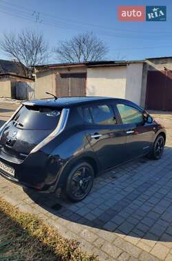 Хетчбек Nissan Leaf 2015 в Добротворі