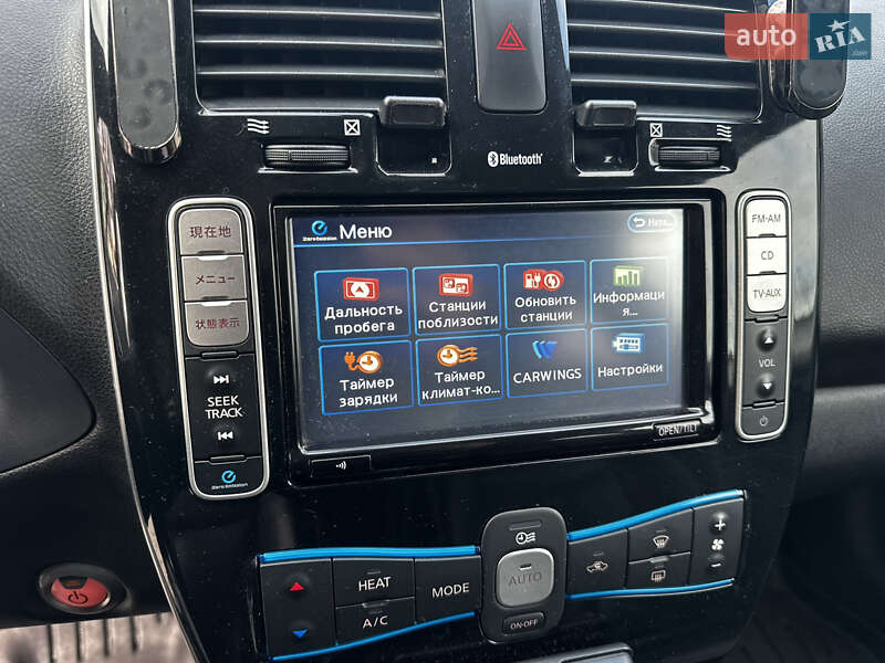 Хэтчбек Nissan Leaf 2013 в Луцке