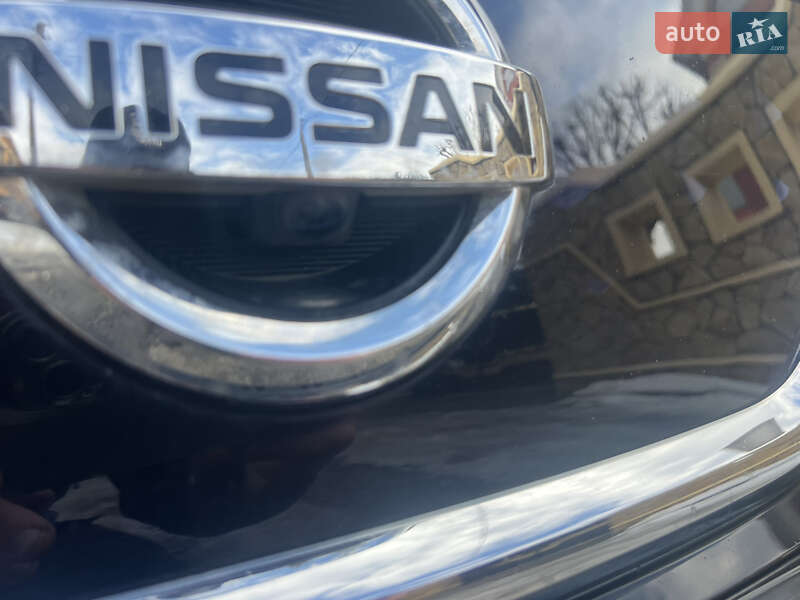 Хетчбек Nissan Leaf 2018 в Чернівцях