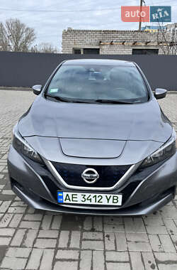 Хэтчбек Nissan Leaf 2021 в Днепре