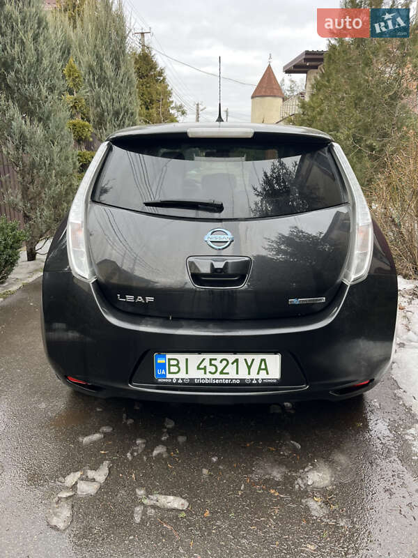 Хетчбек Nissan Leaf 2016 в Полтаві