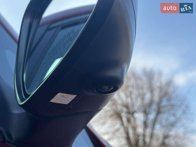Хетчбек Nissan Leaf 2024 в Шептицькому