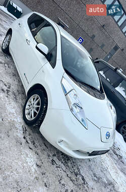 Хетчбек Nissan Leaf 2016 в Ужгороді