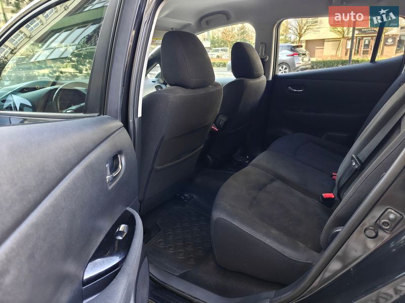 Хэтчбек Nissan Leaf 2014 в Ивано-Франковске