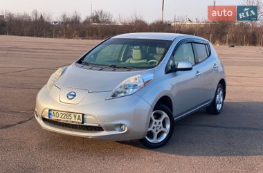 Хэтчбек Nissan Leaf 2011 в Ужгороде