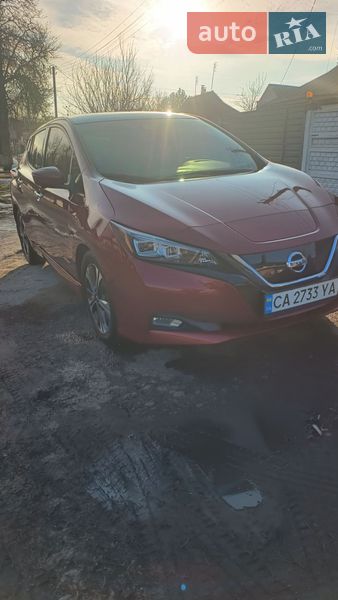 Хэтчбек Nissan Leaf 2018 в Черкассах