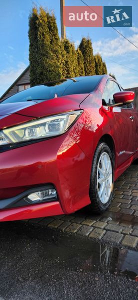 Хэтчбек Nissan Leaf 2018 в Ровно