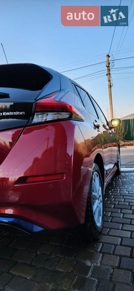 Хэтчбек Nissan Leaf 2018 в Ровно