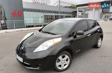 Хэтчбек Nissan Leaf 2016 в Киеве