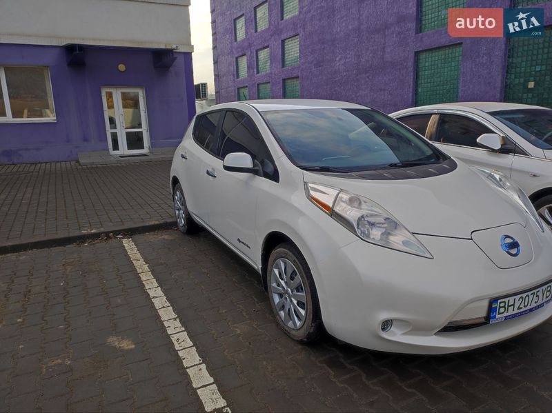 Nissan Leaf 2015