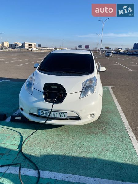 Nissan Leaf 2013